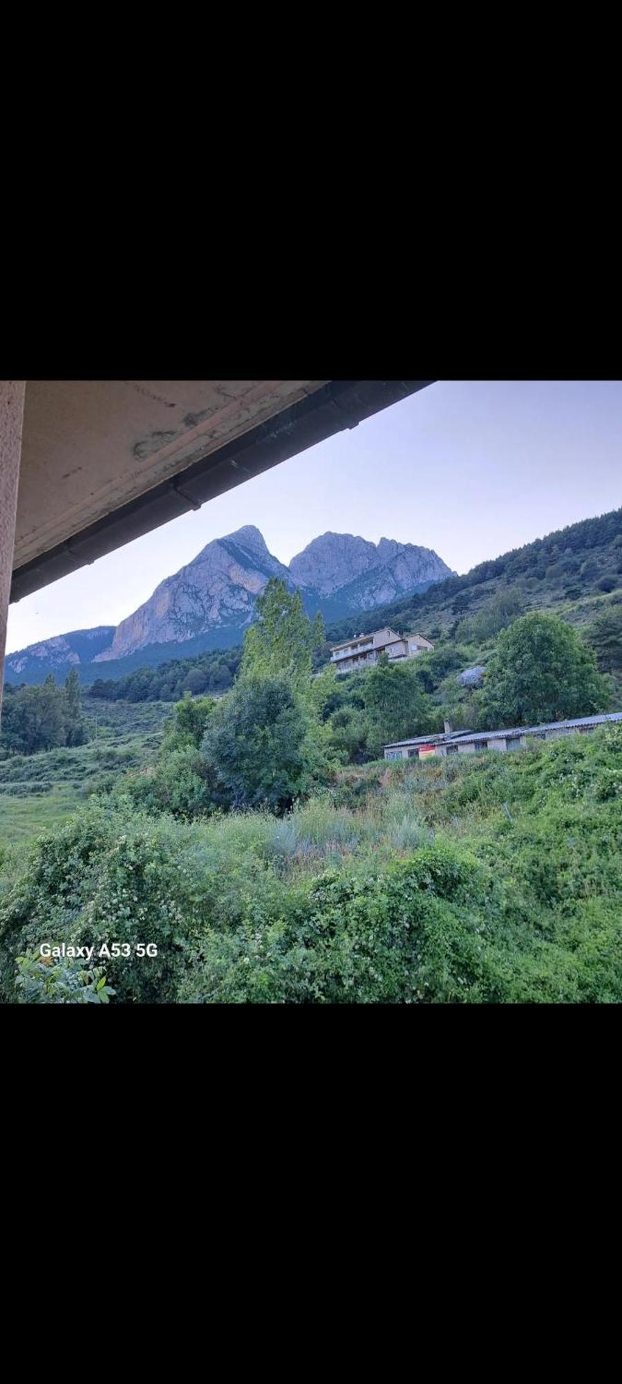 Appartement Ensija Pedraforca à Saldés Extérieur photo